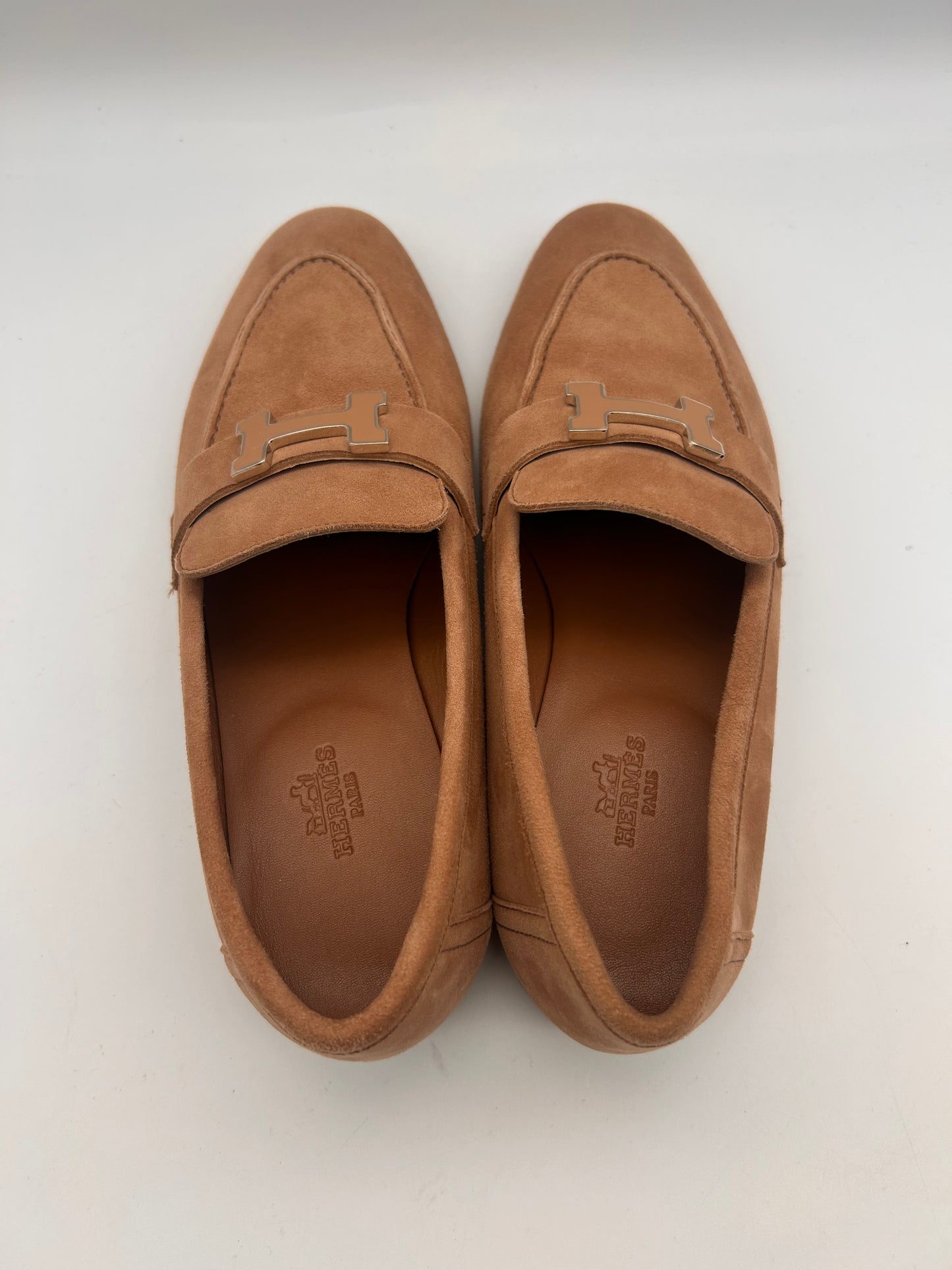 Hermes size 37.5