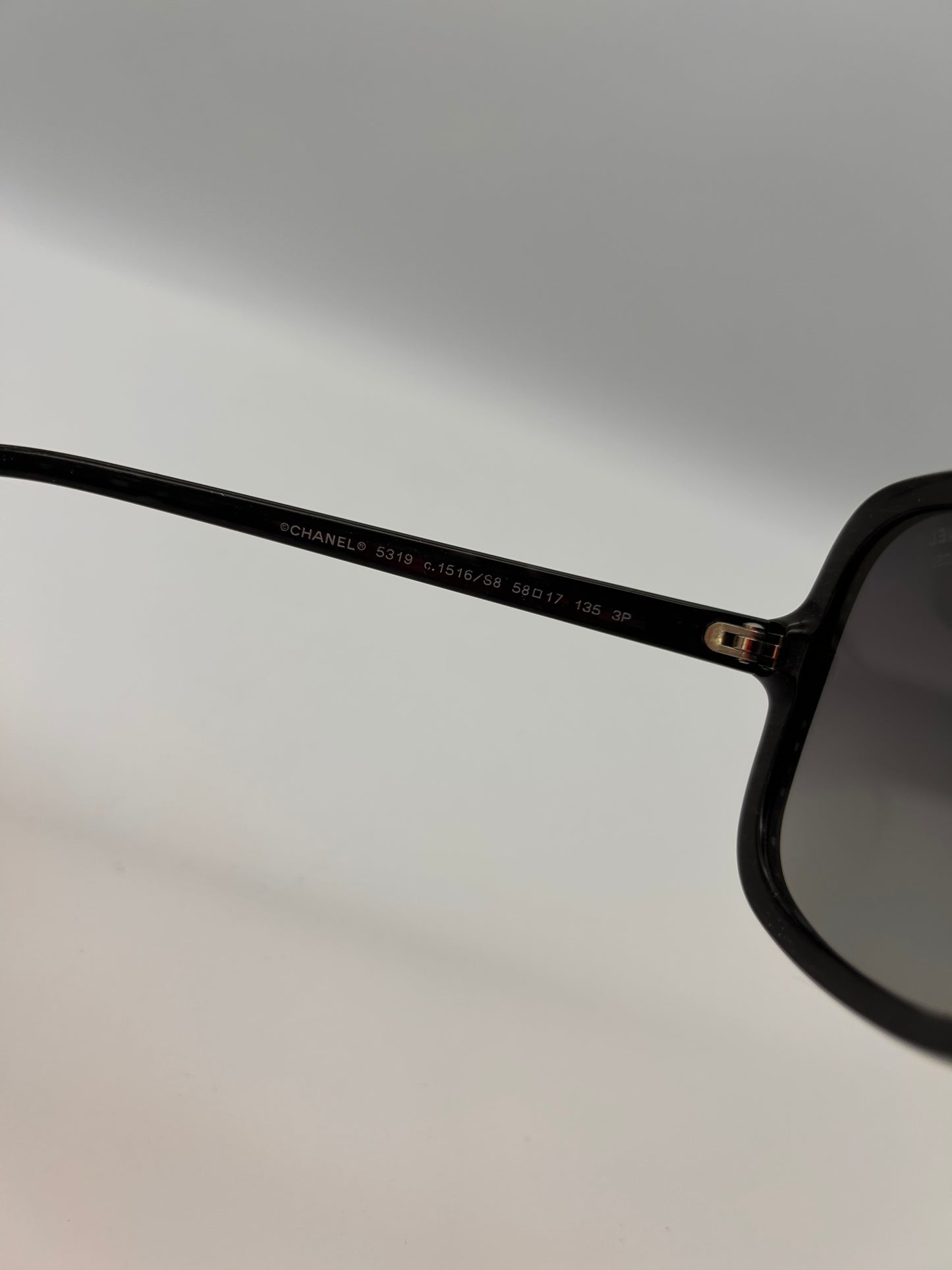 Chanel 5319