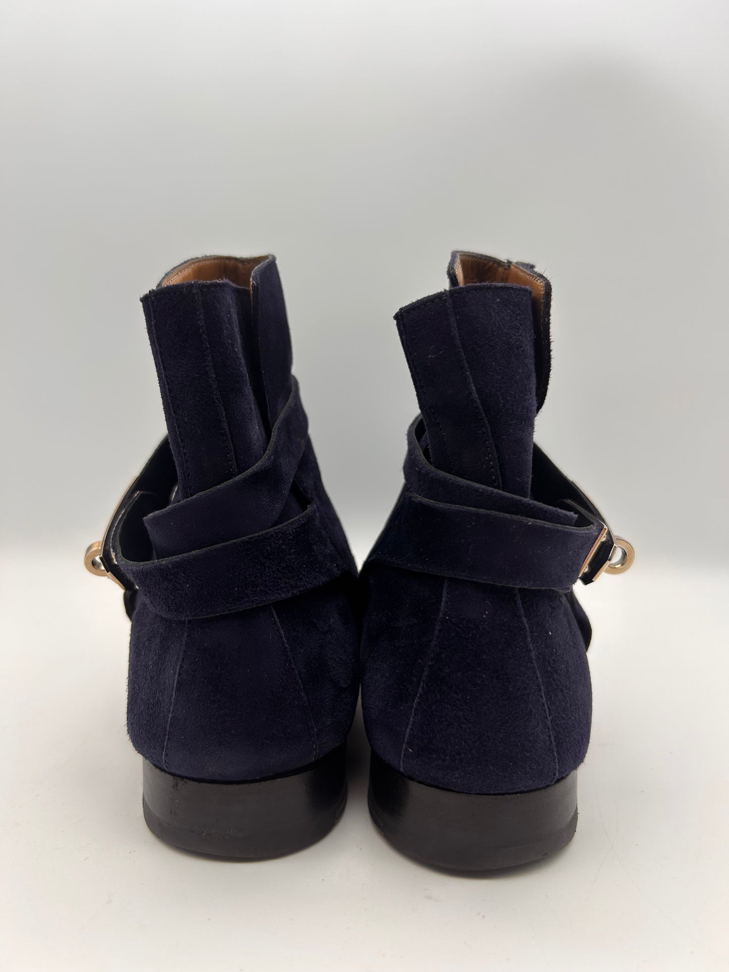 Hermes size 38.5