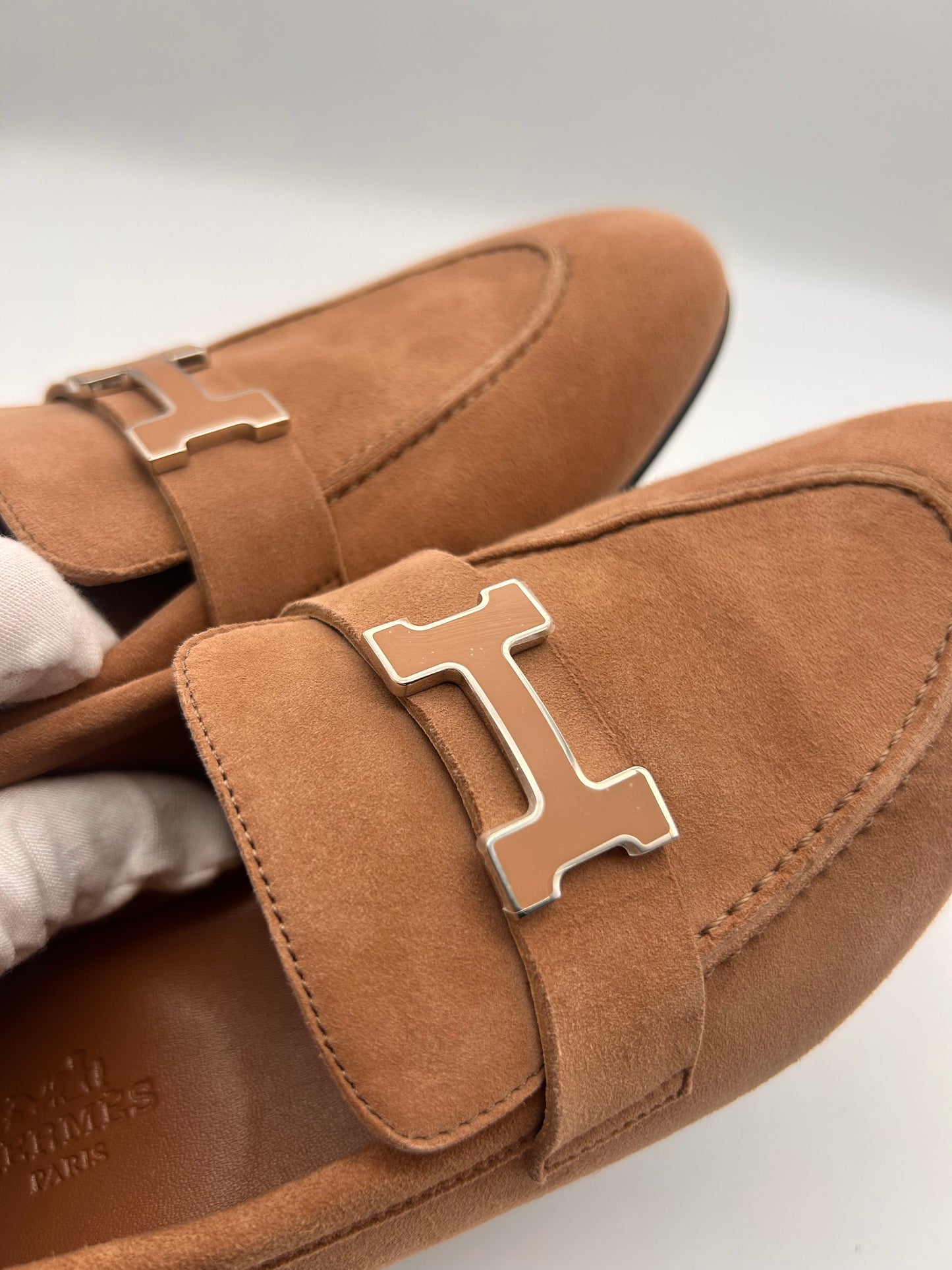 Hermes size 37.5