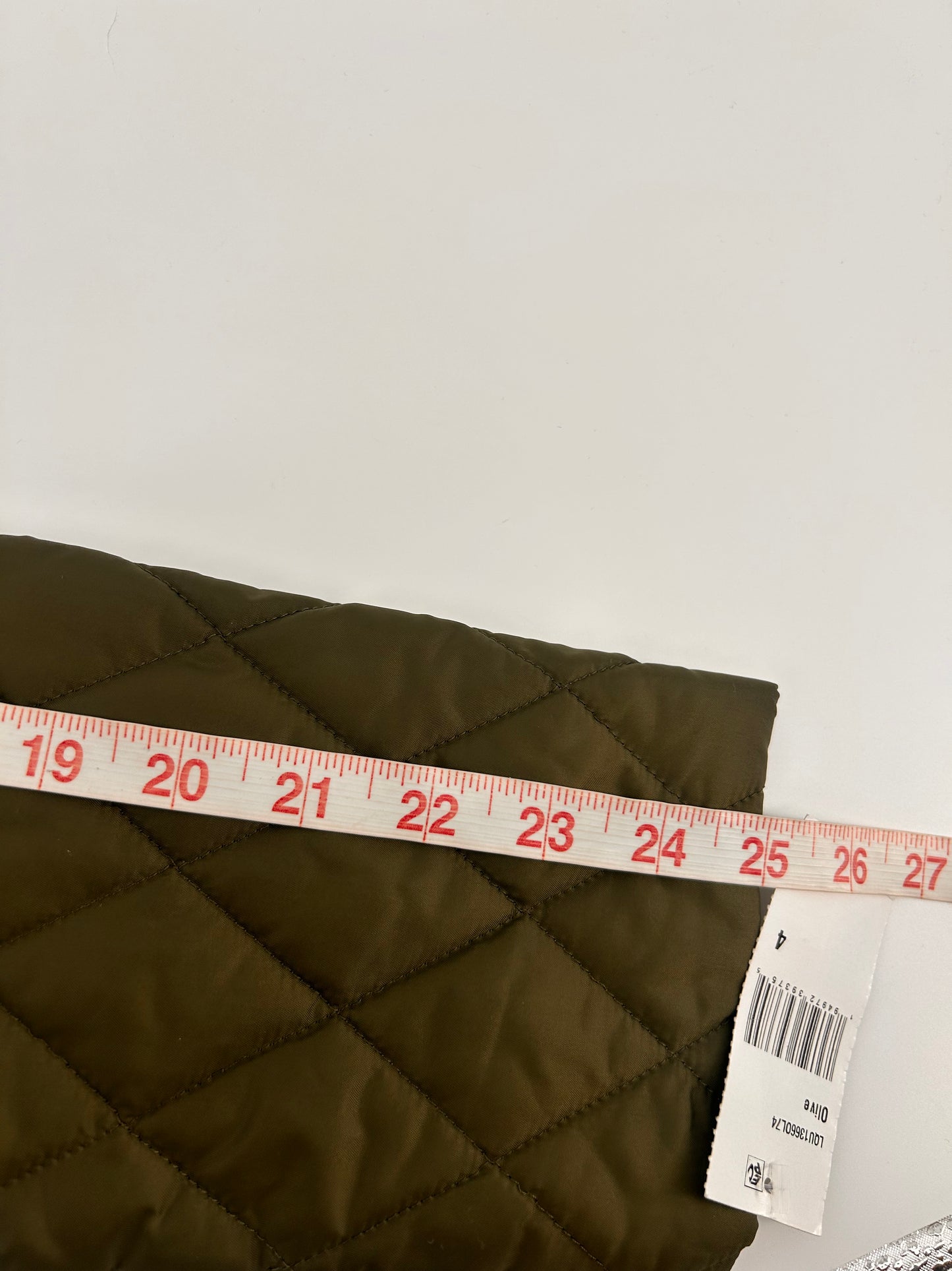 Barbour size 4