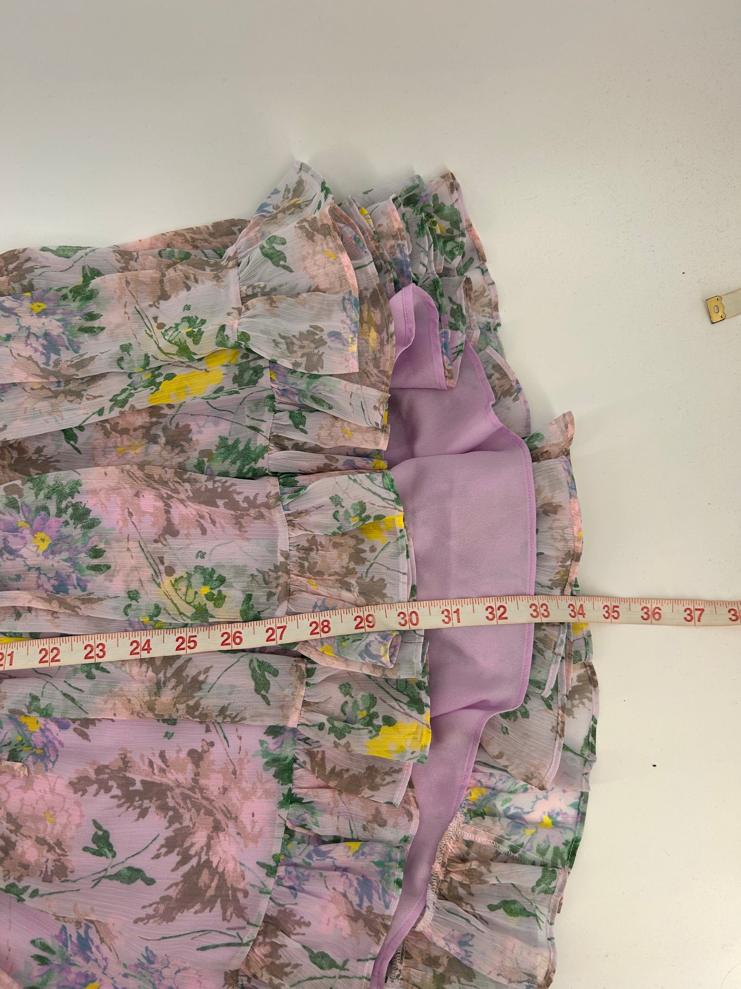 Cinq a Sept size 4