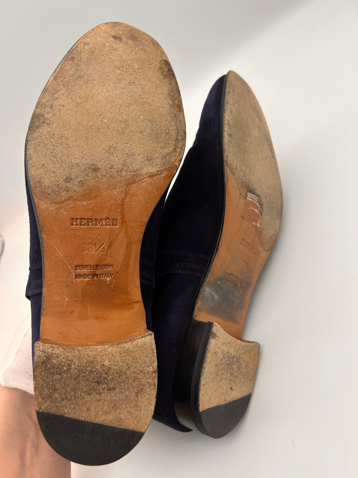 Hermes size 38.5