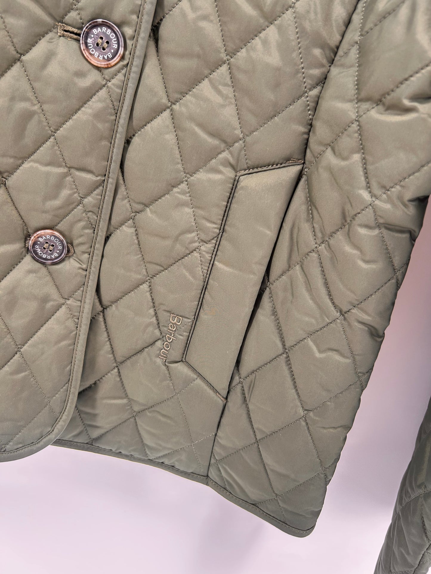 Barbour size 4