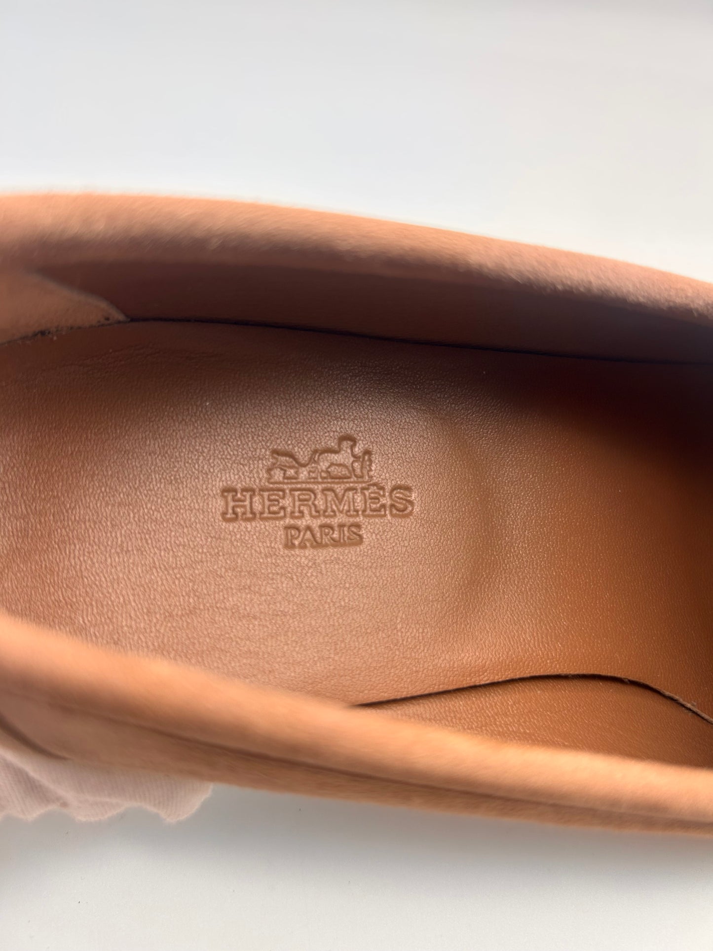 Hermes size 37.5