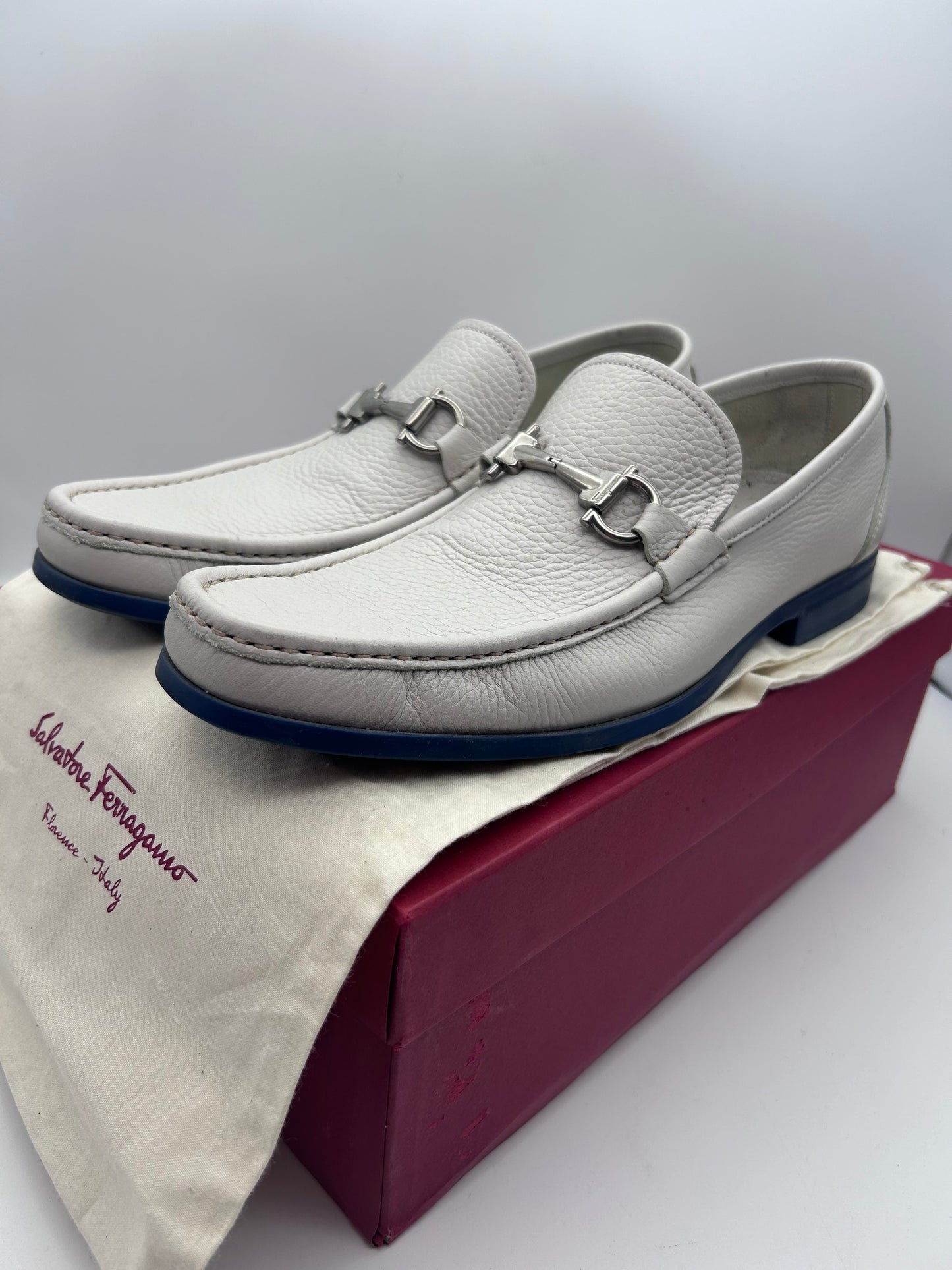 Salvatore Ferragamo men’s size 9