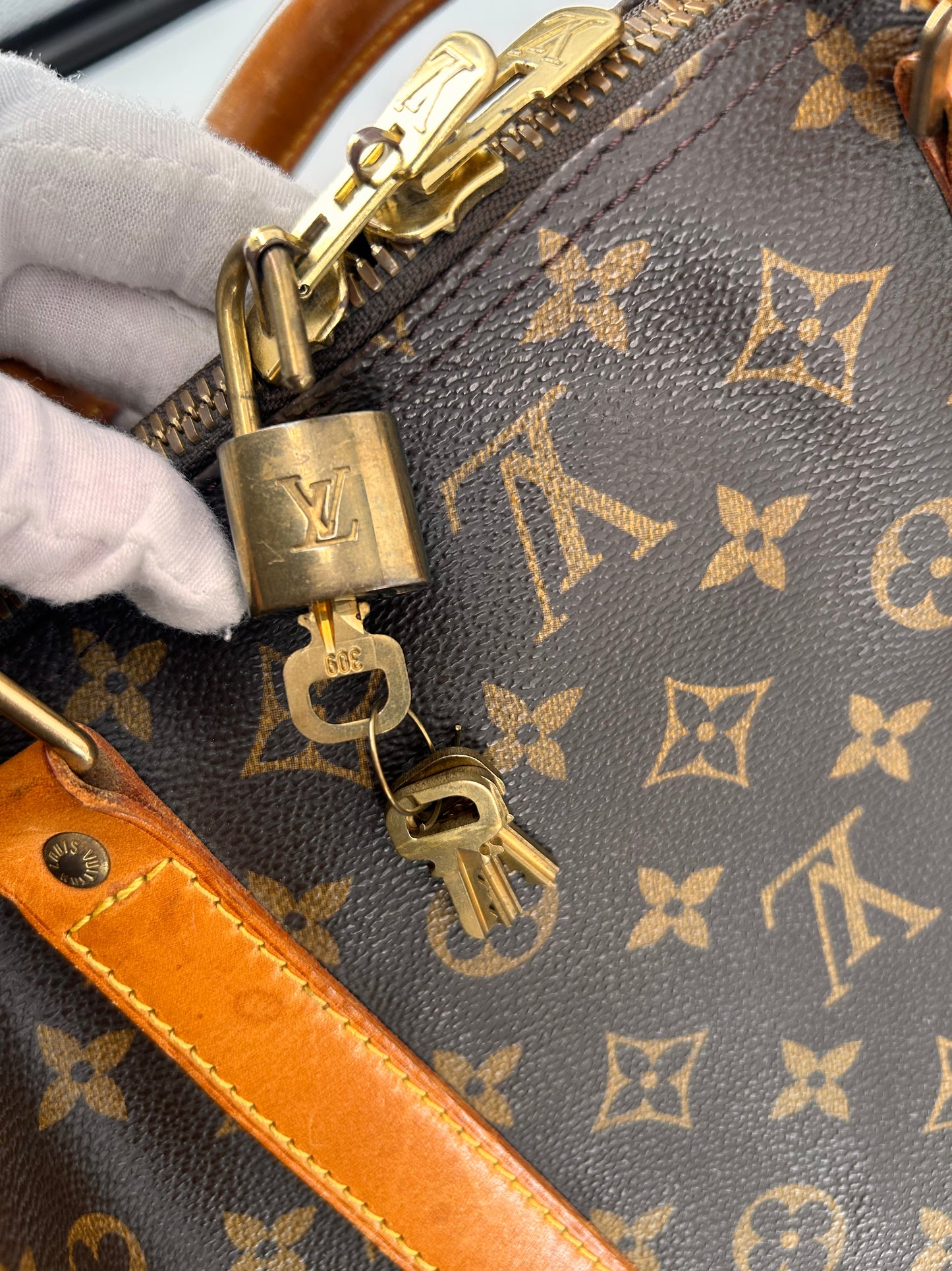 Louis Vuitton keepall bandolier 60