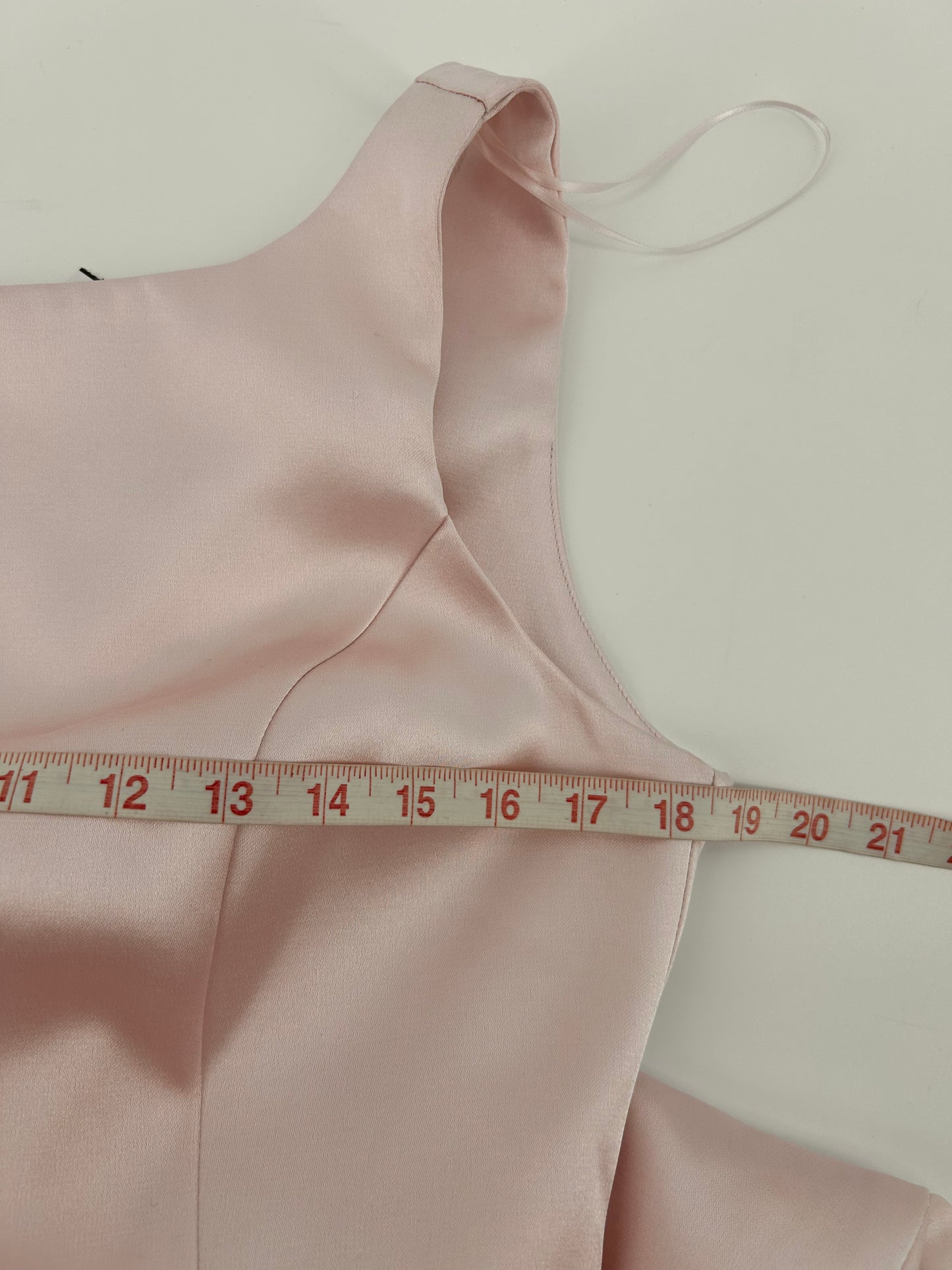 ASTR the label size M