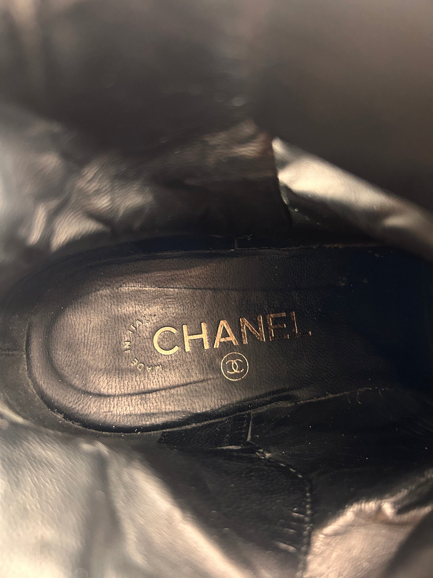 Chanel size 38.5