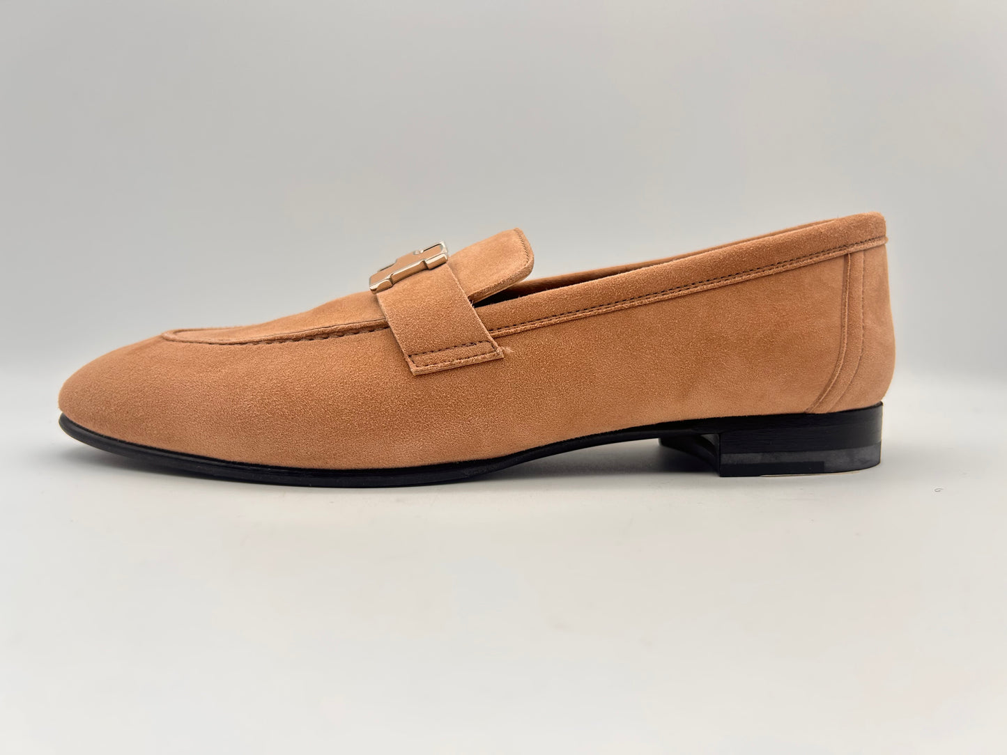 Hermes size 37.5