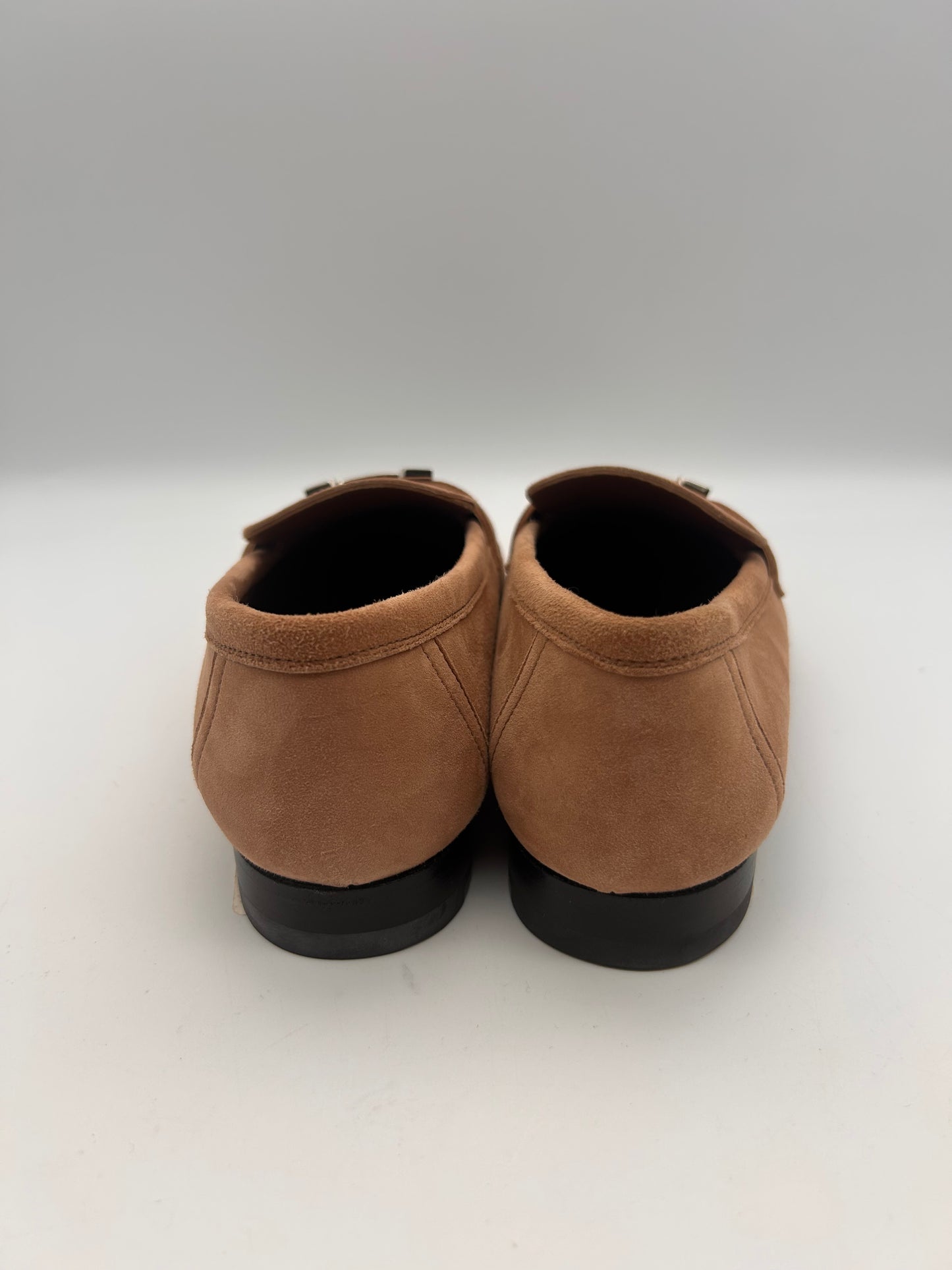 Hermes size 37.5