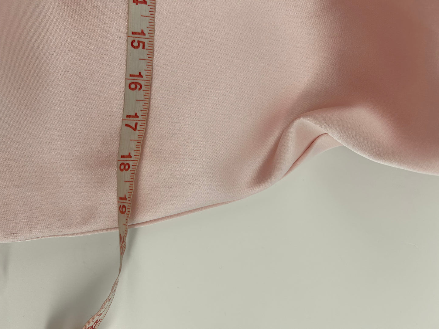 ASTR the label size M