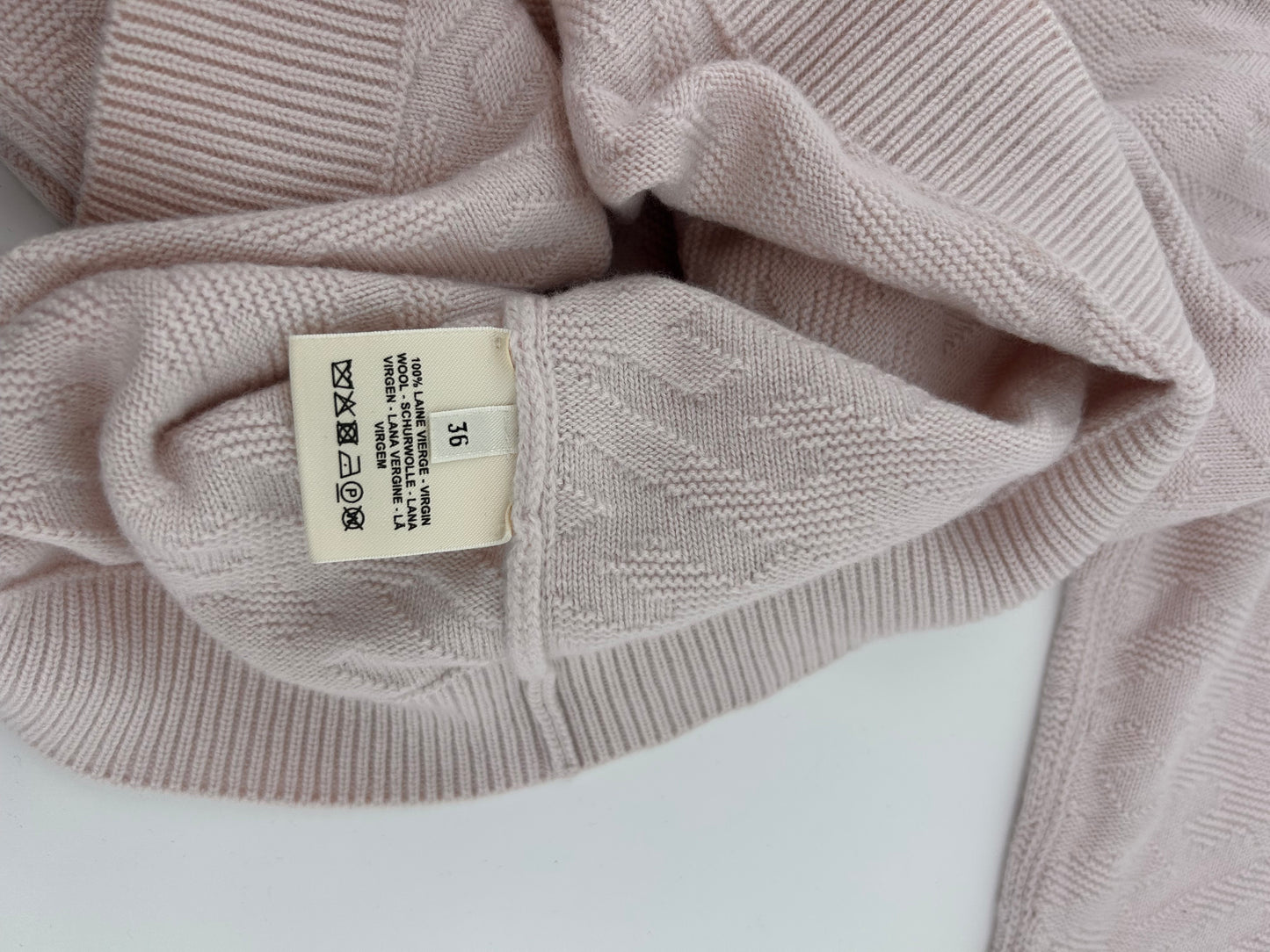 Hermes size 4