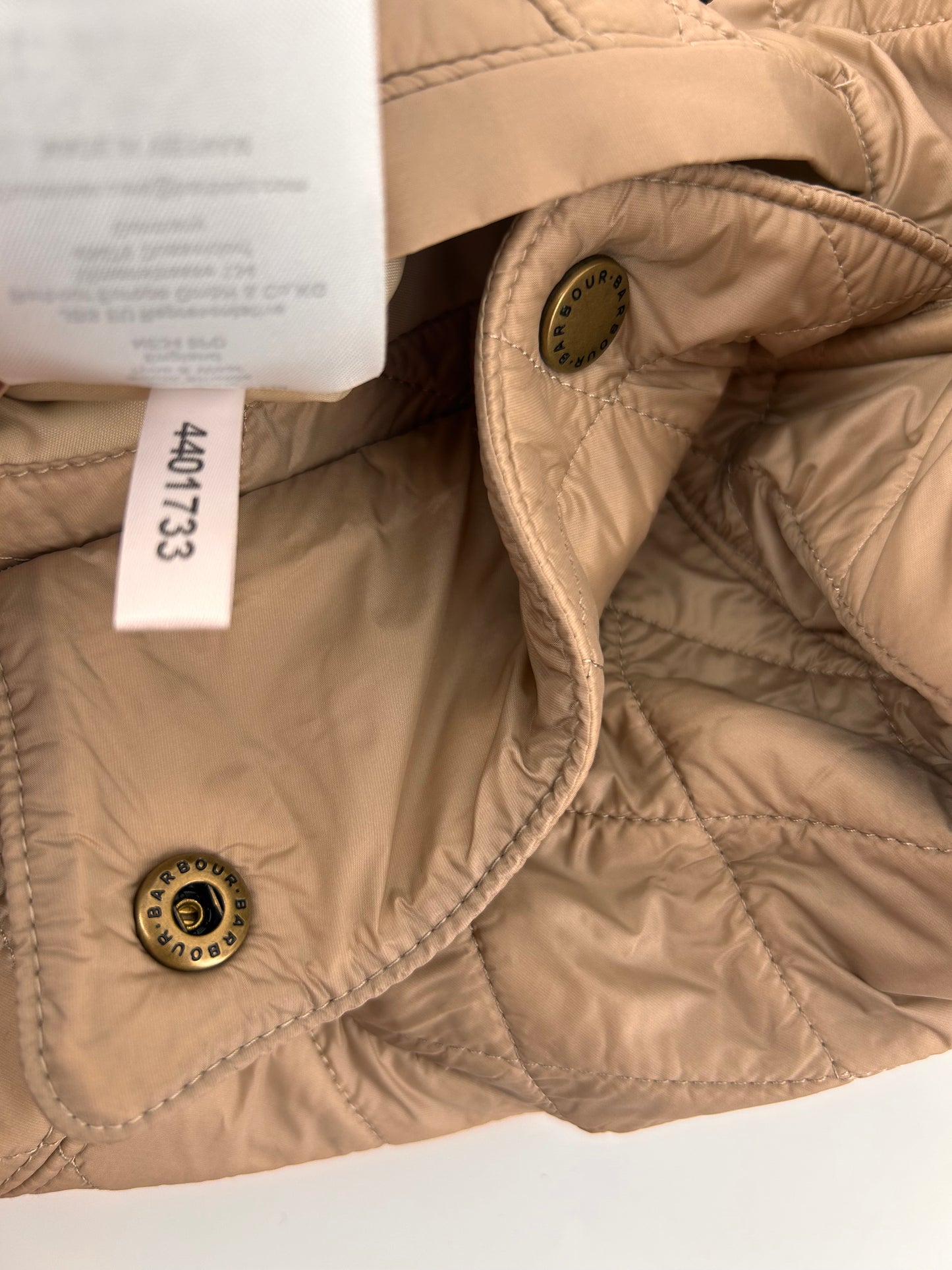 Barbour size 6
