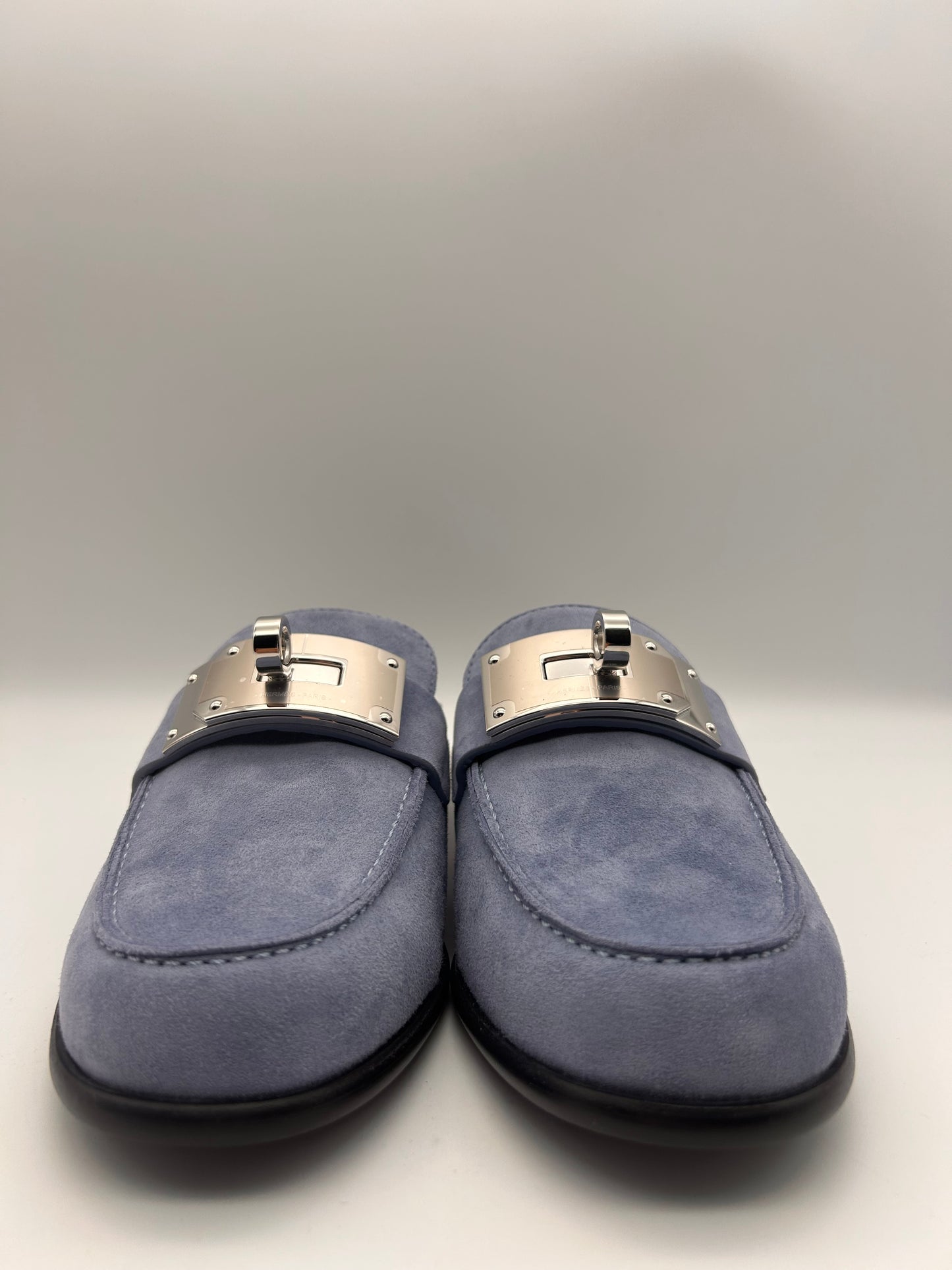 Hermes size 37