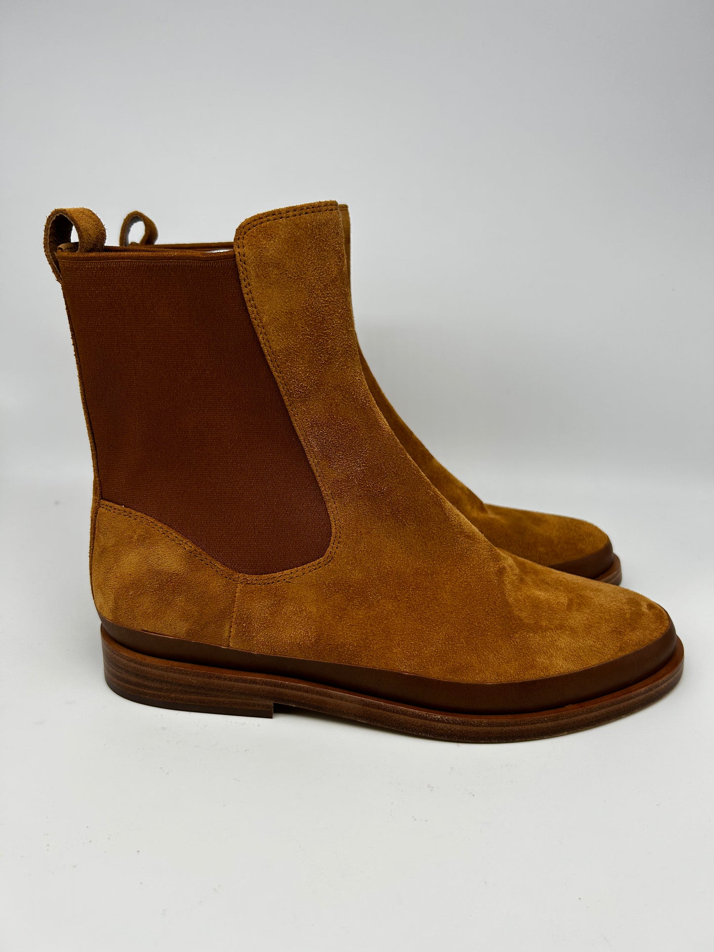 Vince size 8.5