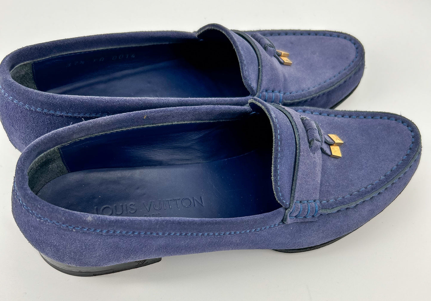 Louis Vuitton loafer size 37.5