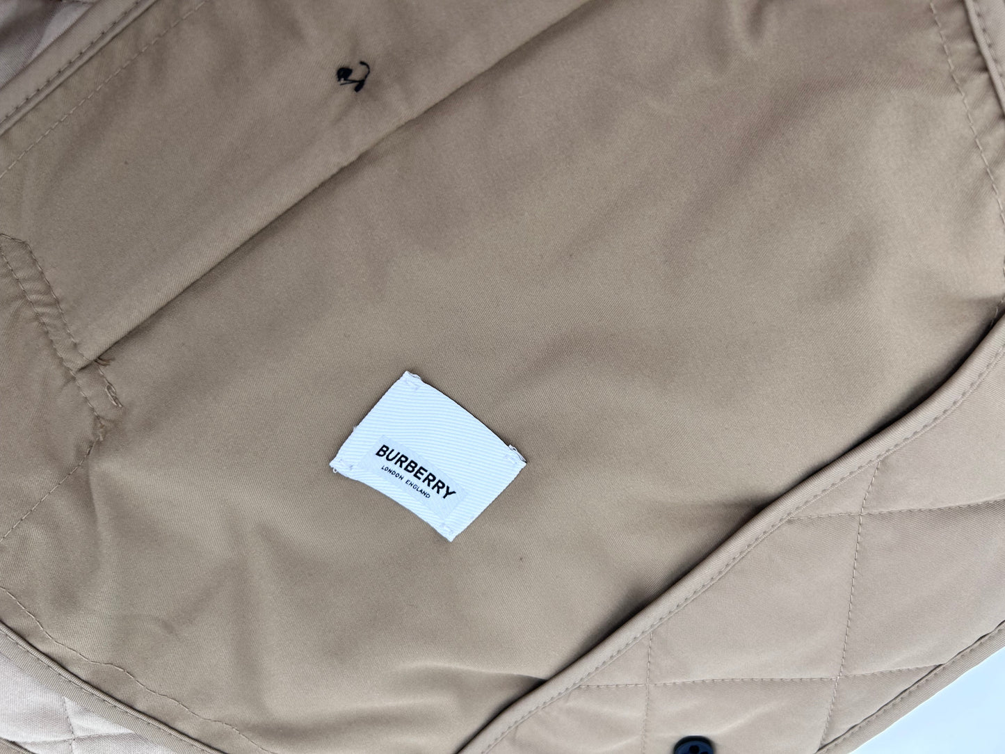 Burberry size L