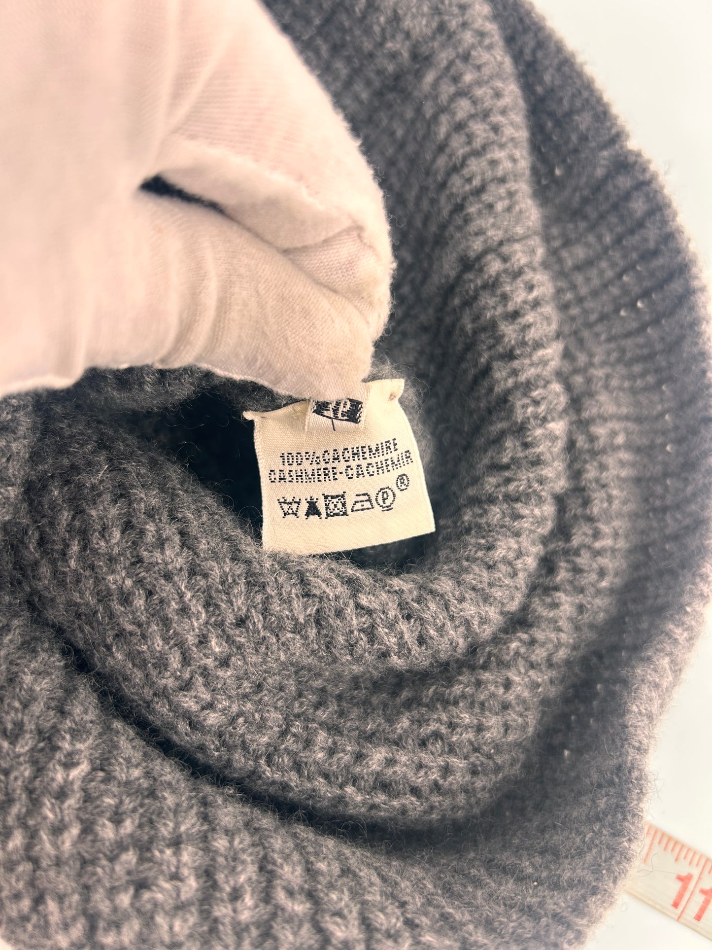 Hermes size 4
