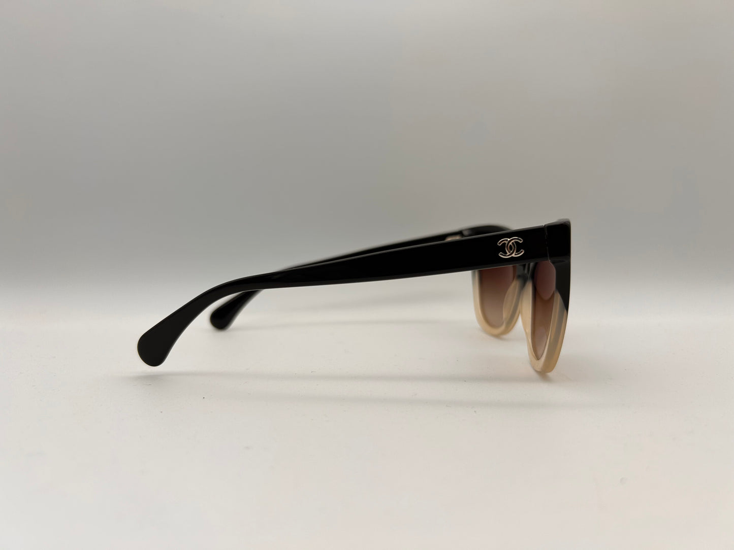 Chanel 5350
