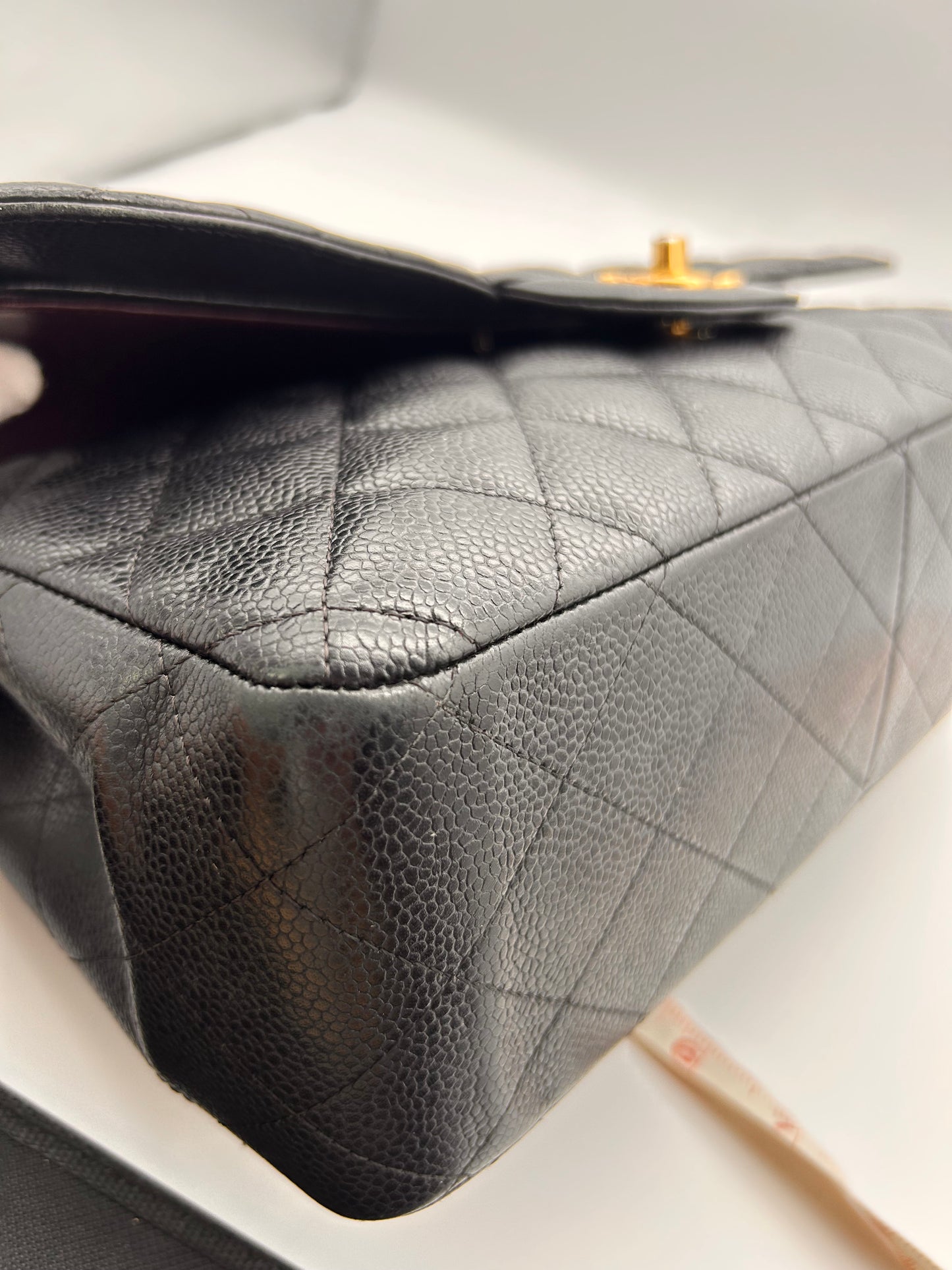 Chanel classic jumbo double flap