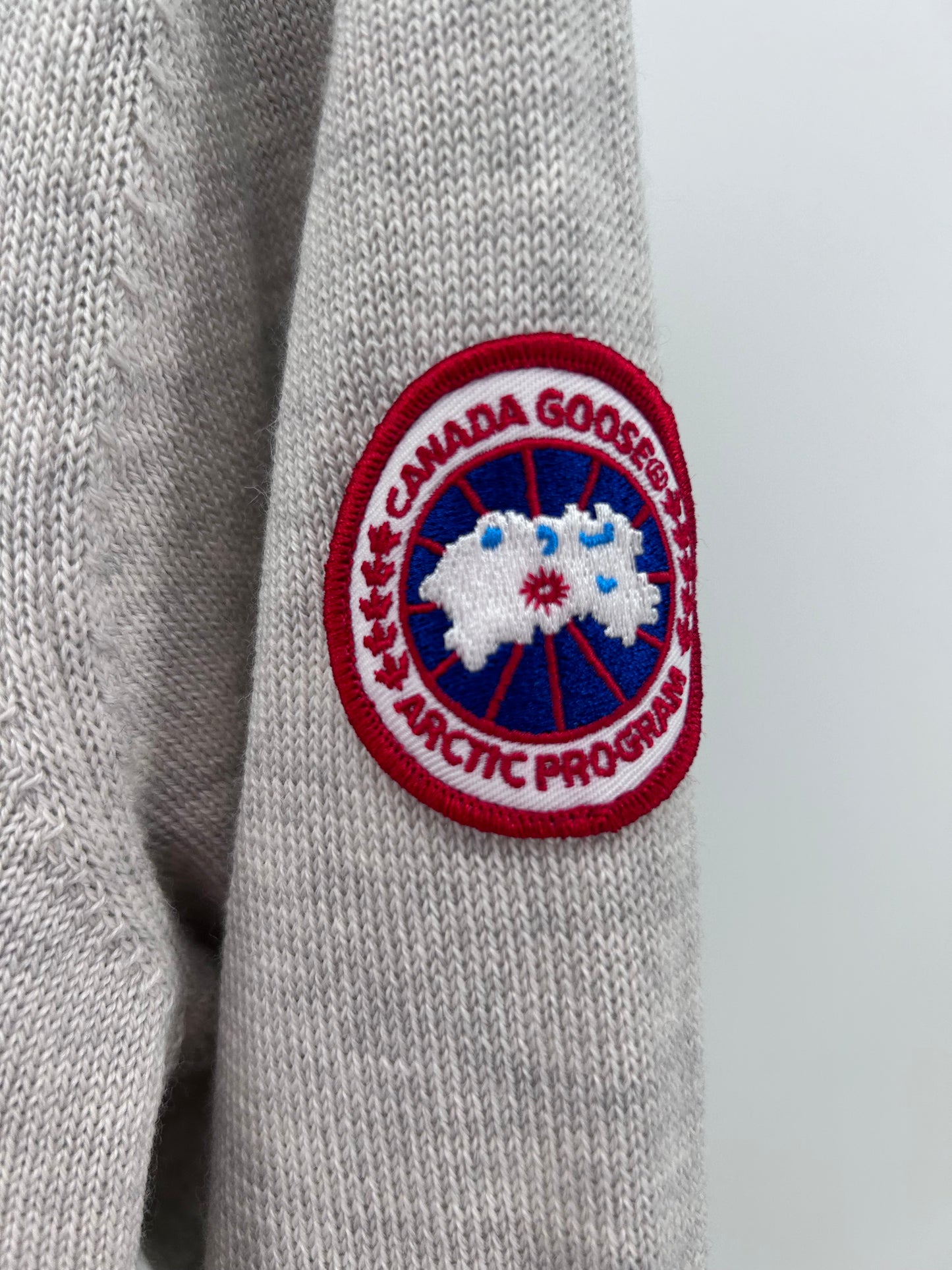 Canada Goose size L