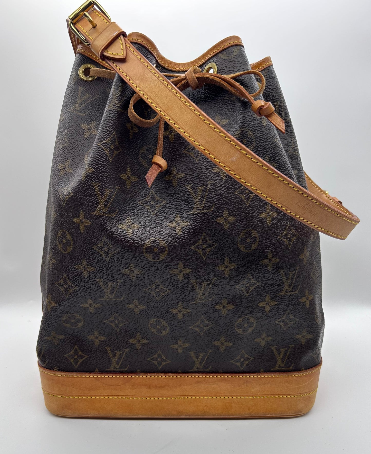 Vintage Louis Vuitton Noe