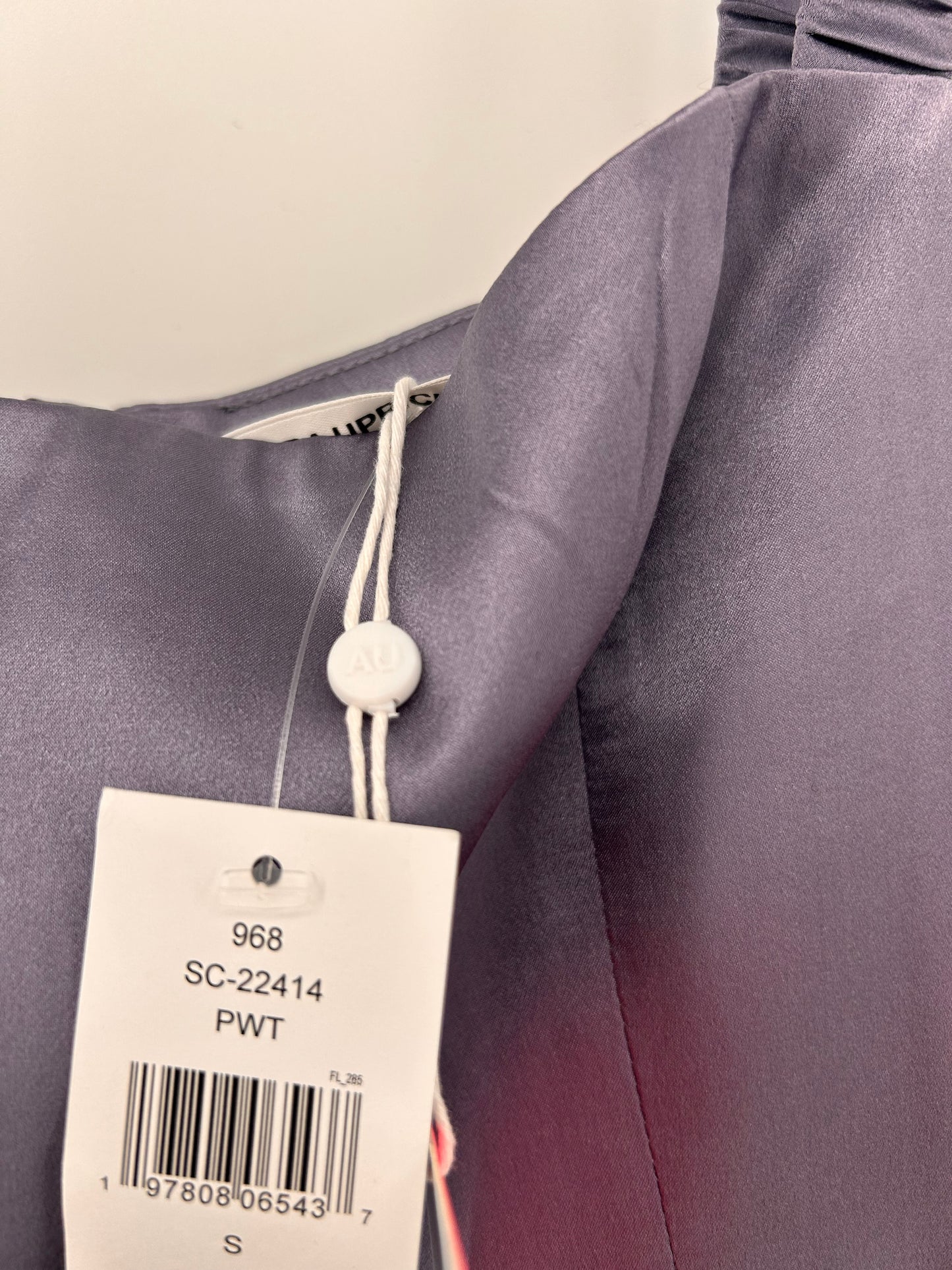 Amanda Uprichard size S