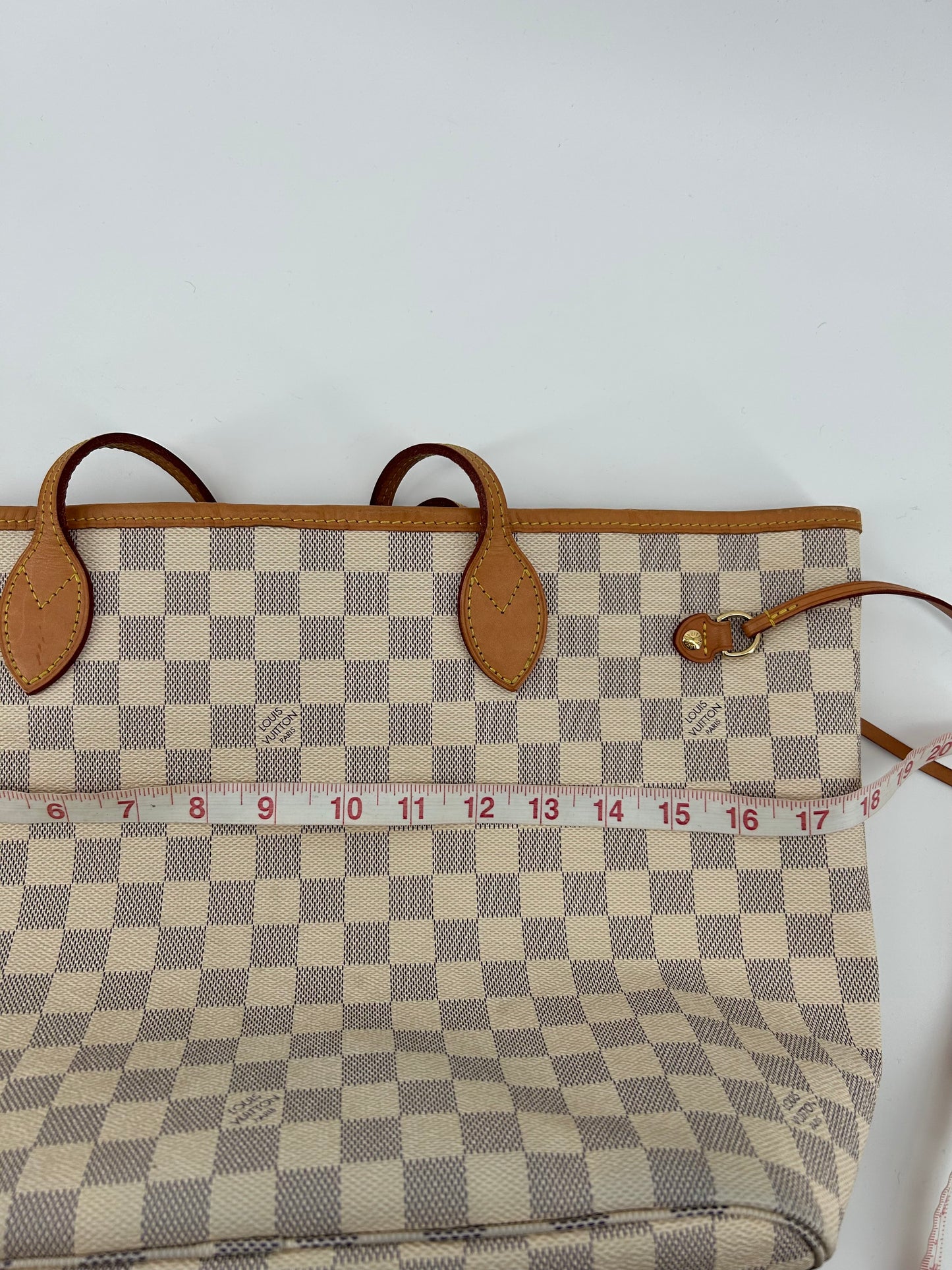 Louis Vuitton Neverfull MM