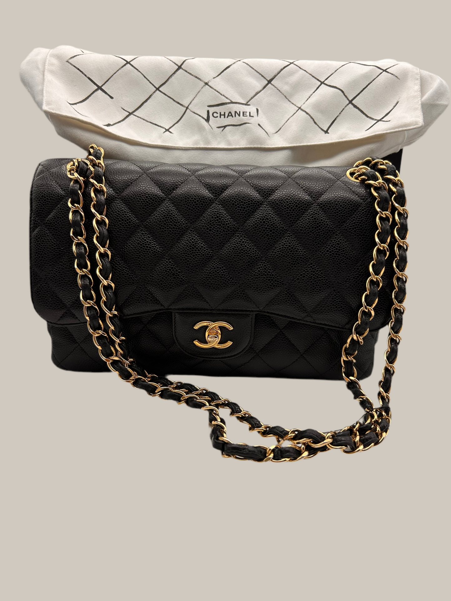 Chanel classic jumbo double flap