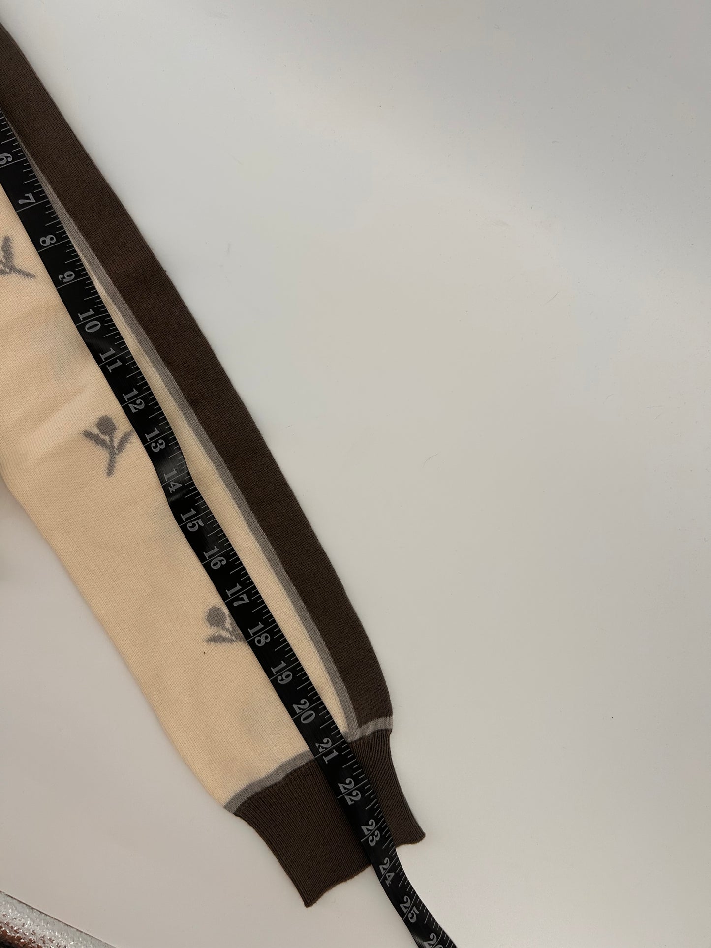 Hermes size 4