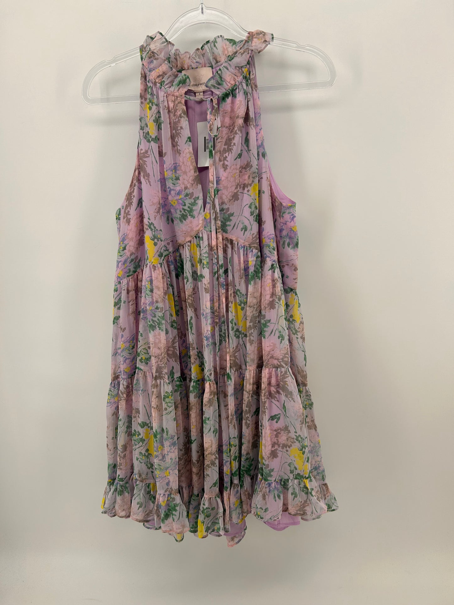 Cinq a Sept size 4