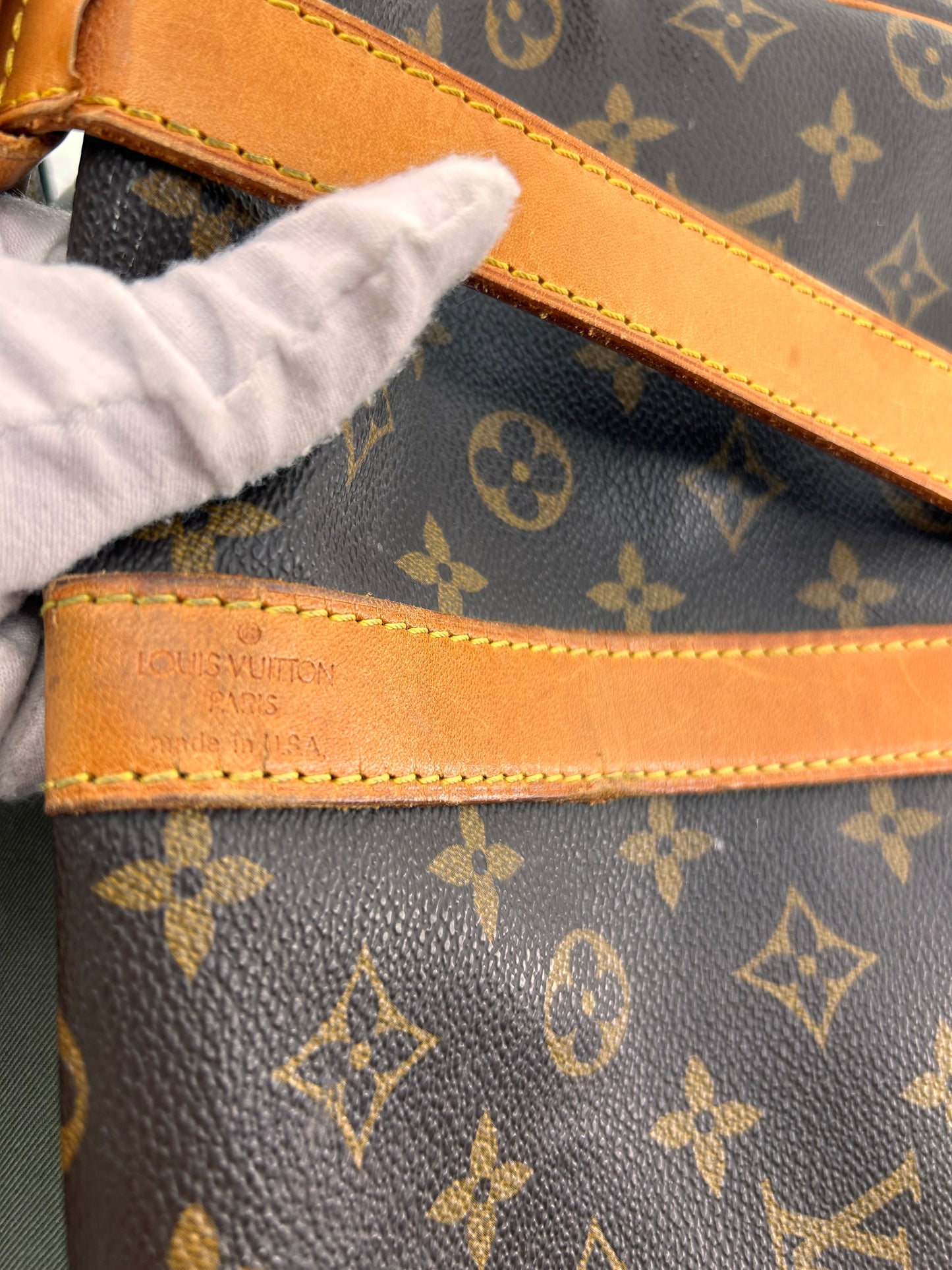 Louis Vuitton keepall bandolier 60