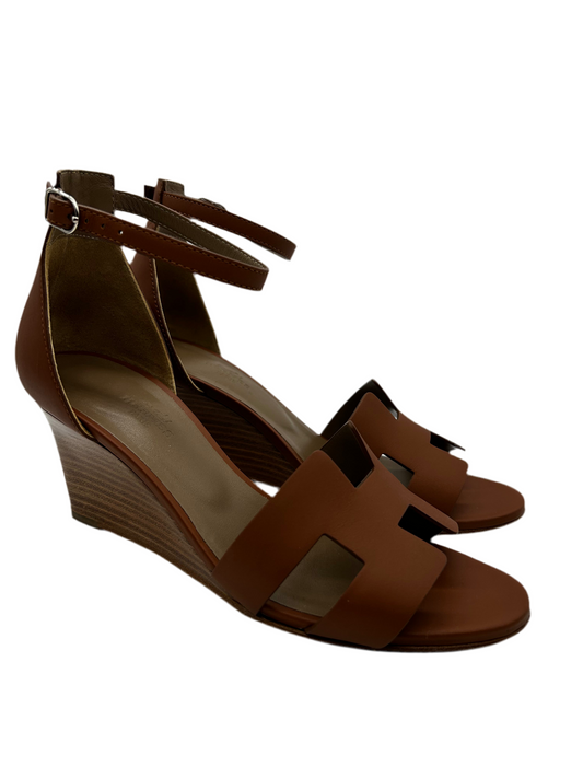 Hermes Legend size 37.5