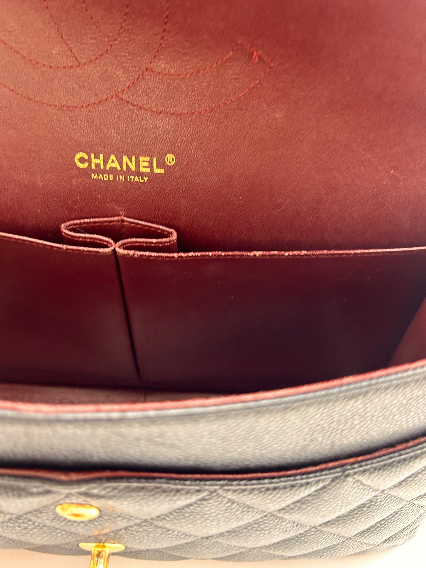 Chanel classic jumbo double flap