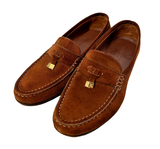 Louis Vuitton loafer size 37.5