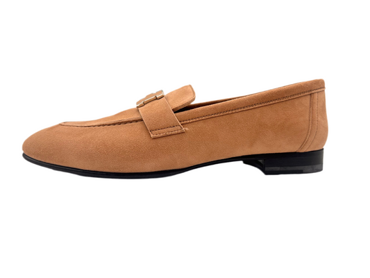 Hermes size 37.5