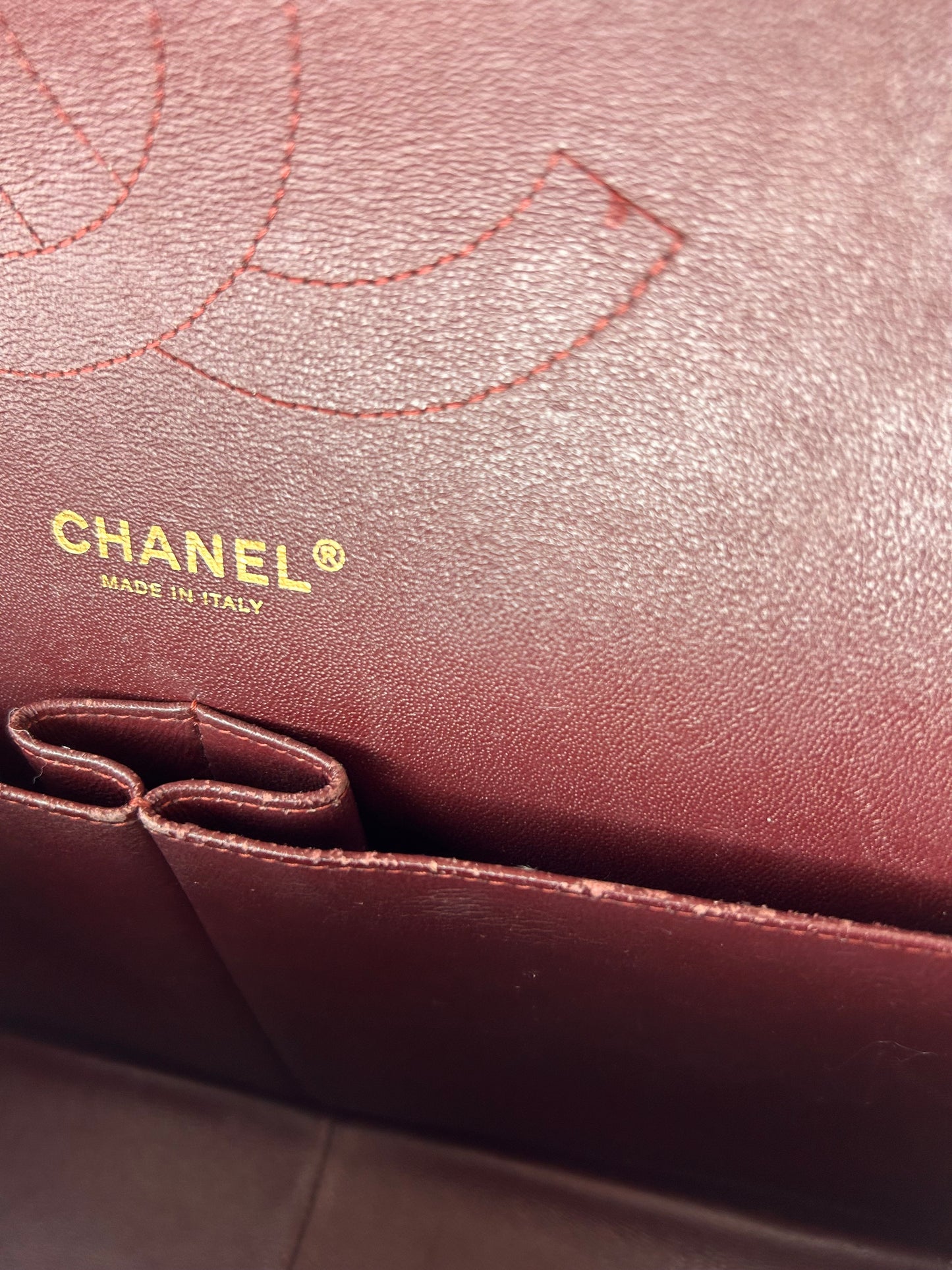 Chanel classic jumbo double flap