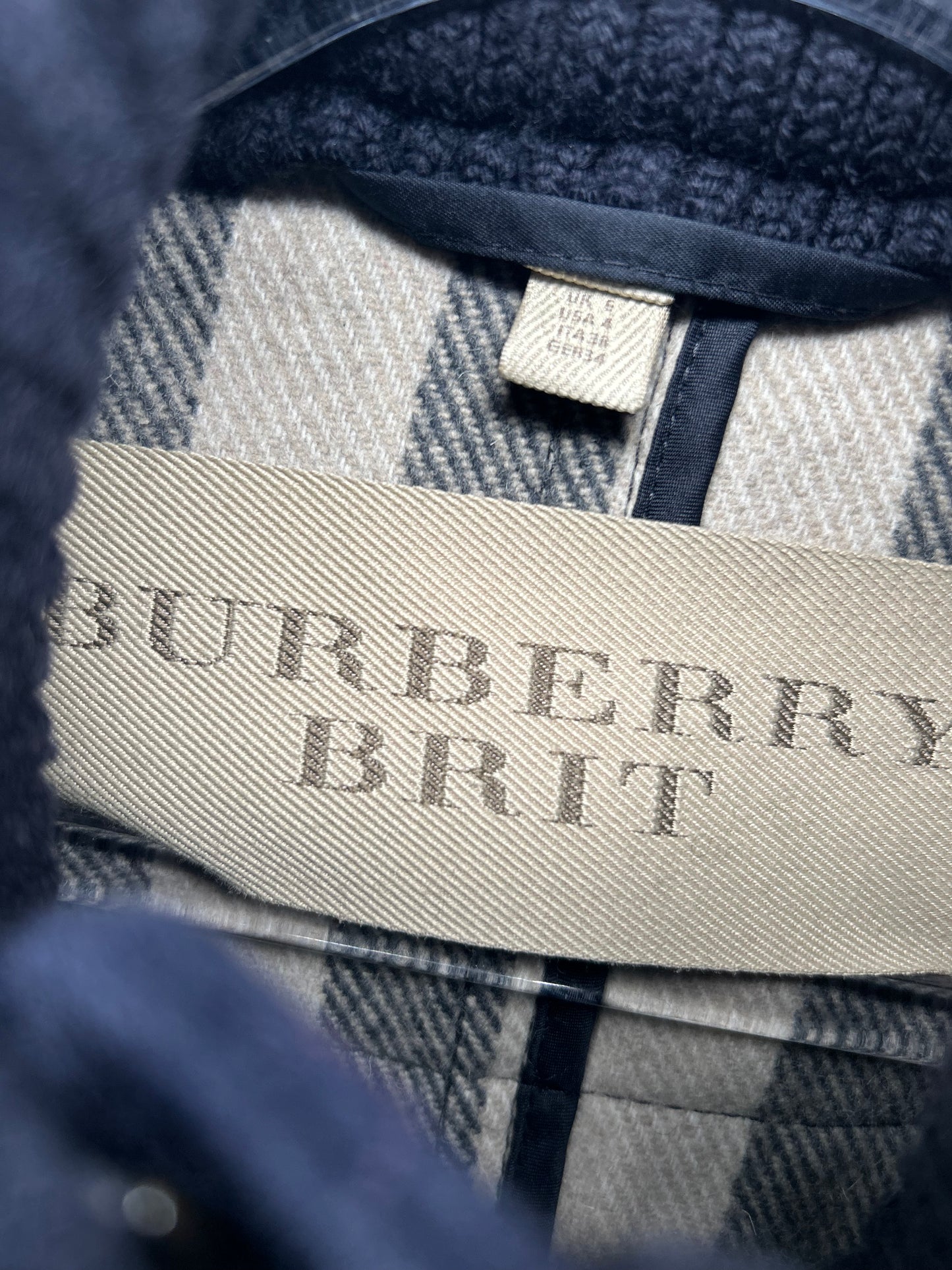 Burberry size 4