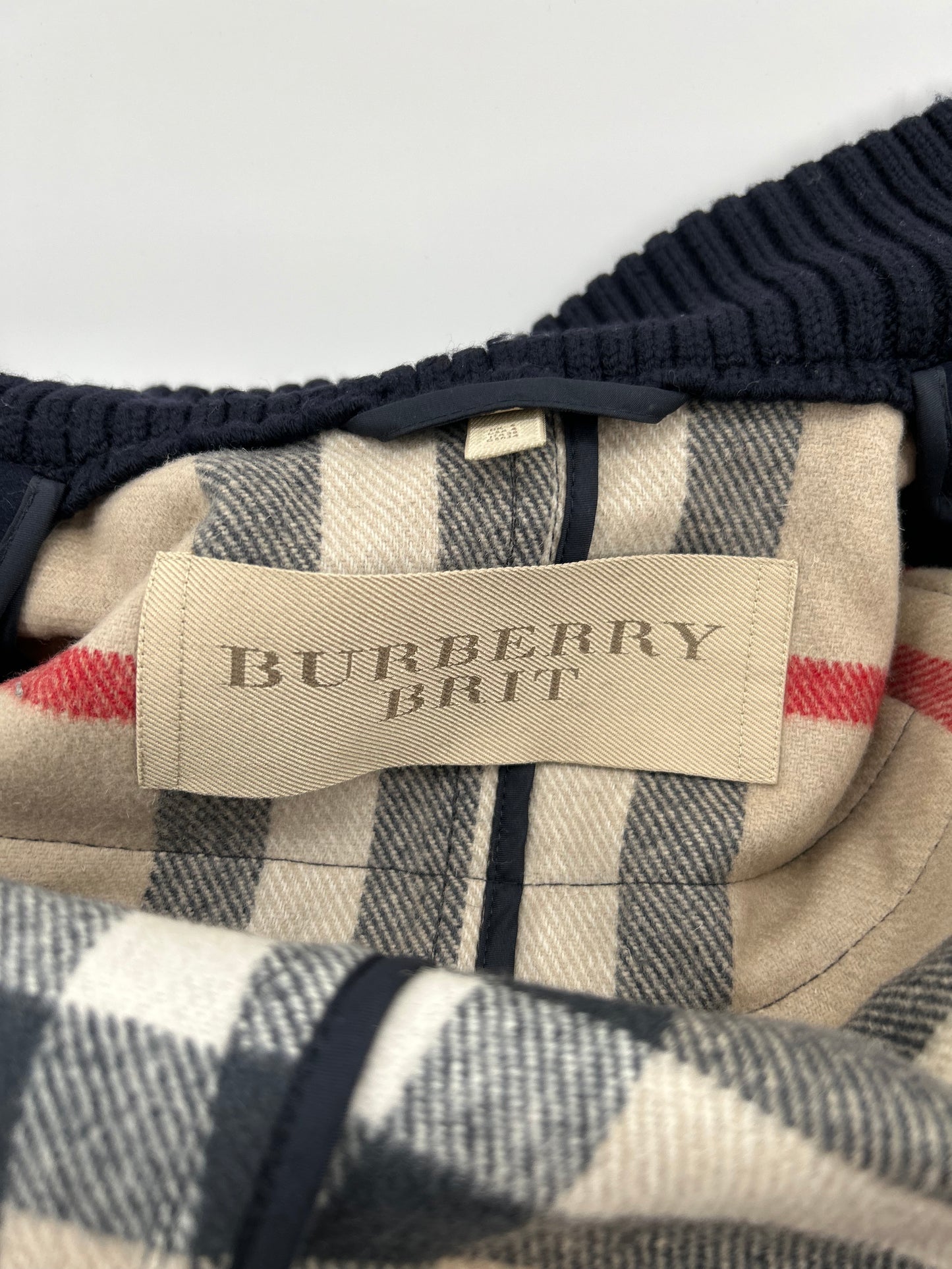 Burberry size 4